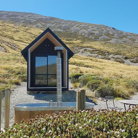 Lake Stella Mountain Huts Hotel Mt Lyford Buitenkant foto