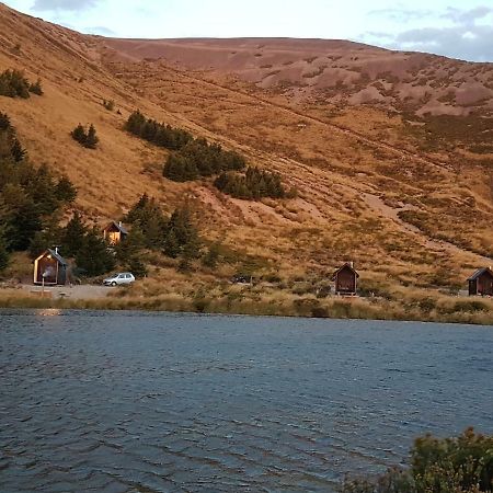 Lake Stella Mountain Huts Hotel Mt Lyford Buitenkant foto