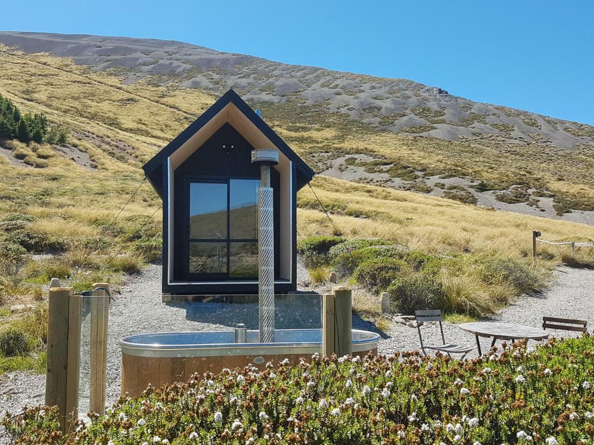 Lake Stella Mountain Huts Hotel Mt Lyford Buitenkant foto