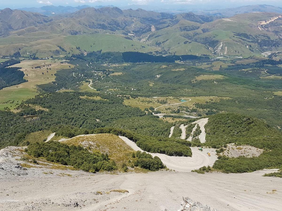 Lake Stella Mountain Huts Hotel Mt Lyford Buitenkant foto
