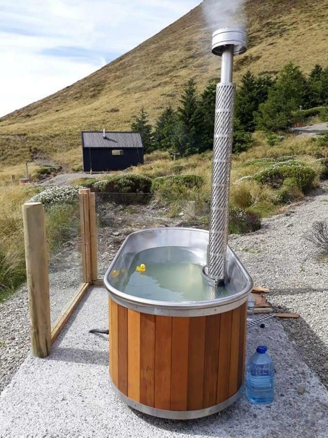 Lake Stella Mountain Huts Hotel Mt Lyford Buitenkant foto